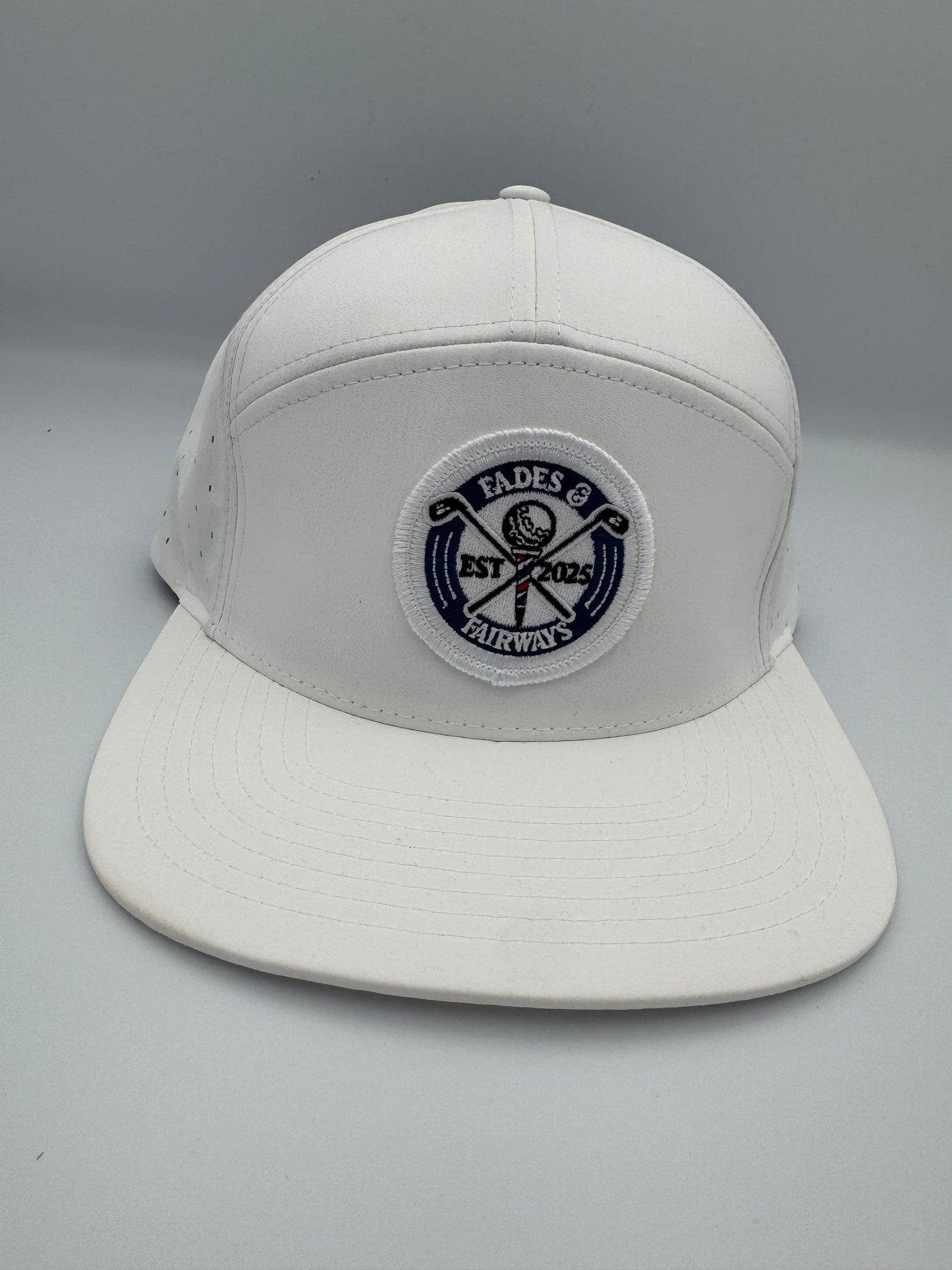 Fades & Fairways 7 panel Hat – White