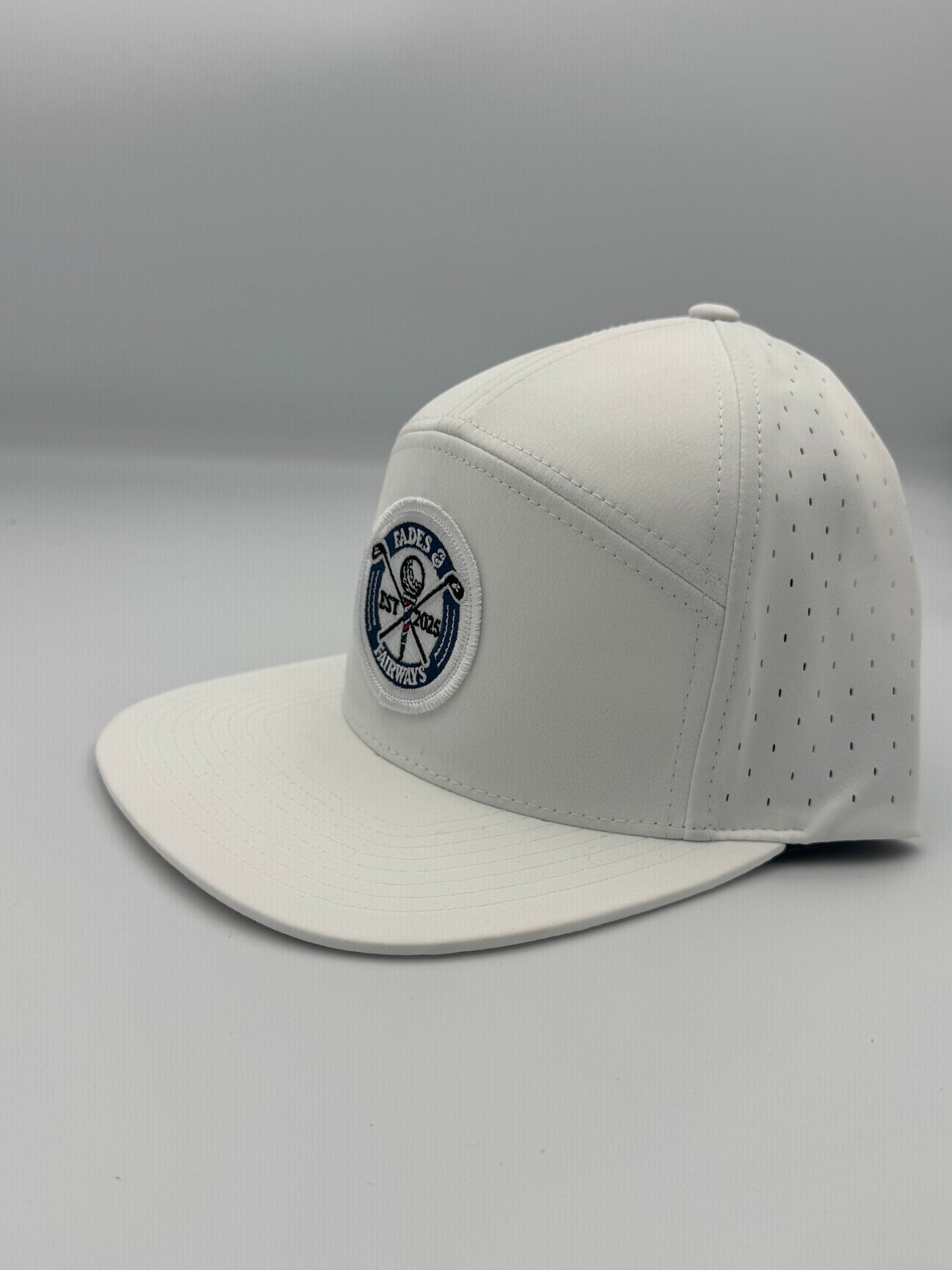 Fades & Fairways 7 panel Hat – White